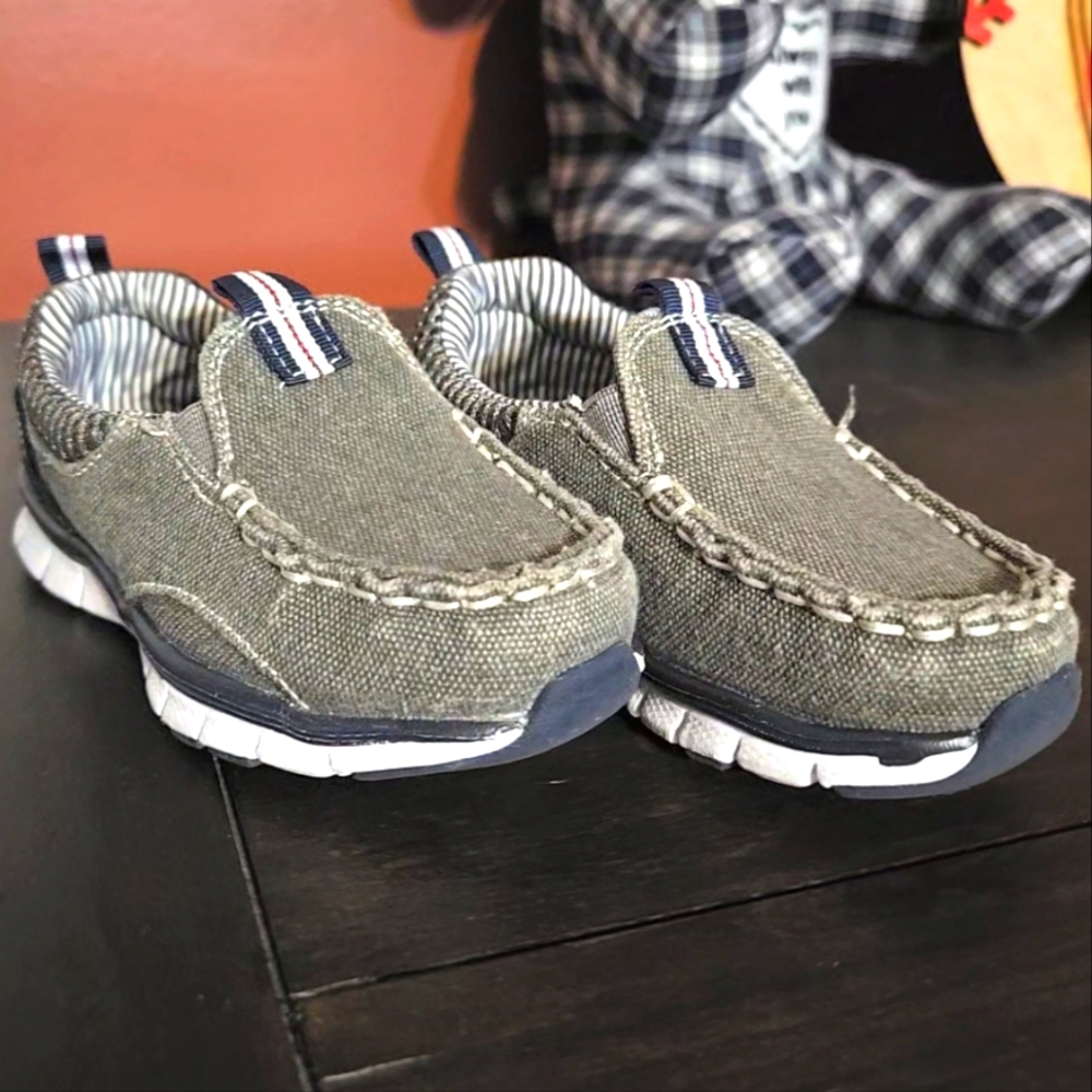 Toddler shoes